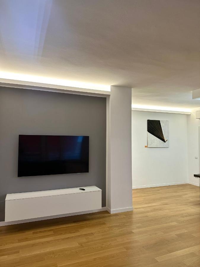 Modern Art Loft - Raffinato Loft In Zona Centrale Milan Extérieur photo